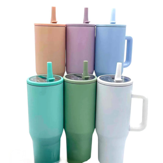 40oz Flip Straw Tumbler with Handle